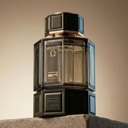 عطر ميريت اوميجا للرجال من روبروكا 100 مل 6683d228121af2ccfd4048e1406395f7